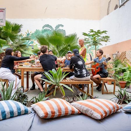 Jungle House Hostel Las Palmas Exterior photo